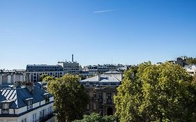 Royal Garden Champs-Élysées